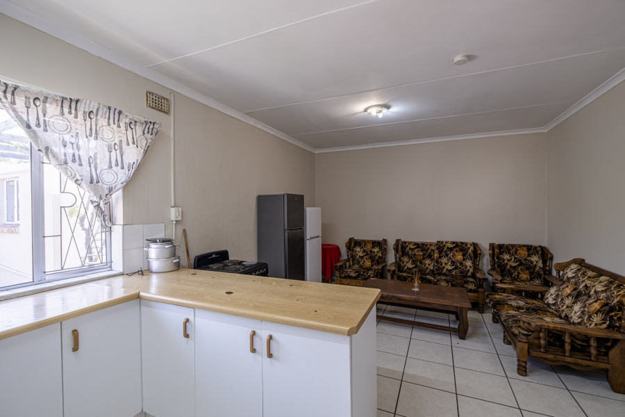 13 Bedroom Property for Sale in Summerstrand Eastern Cape